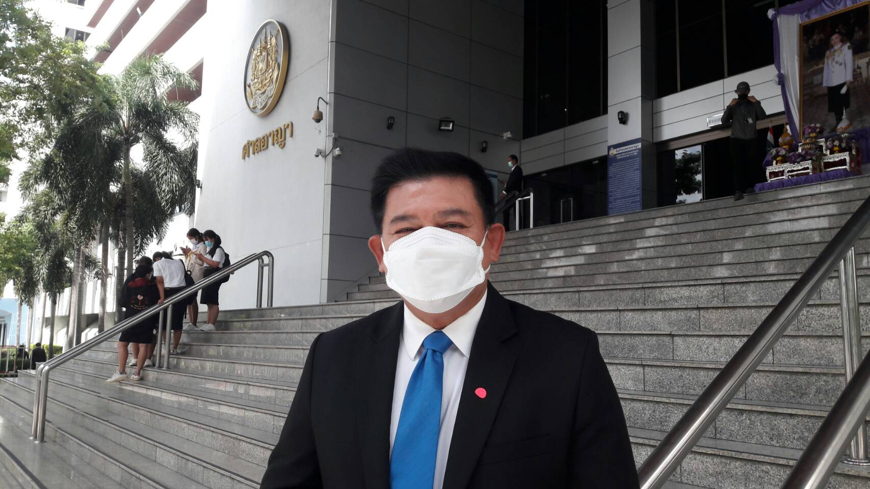 ศาลอาญายกฟ้อง “สิระ” ไม่หมิ่นประมาท “เสรีพิศุทธ์” ชี้พาสื่อตรวจสอบบ้านรุกแม่น้ำเจ้าพระยาสามารถทำได้