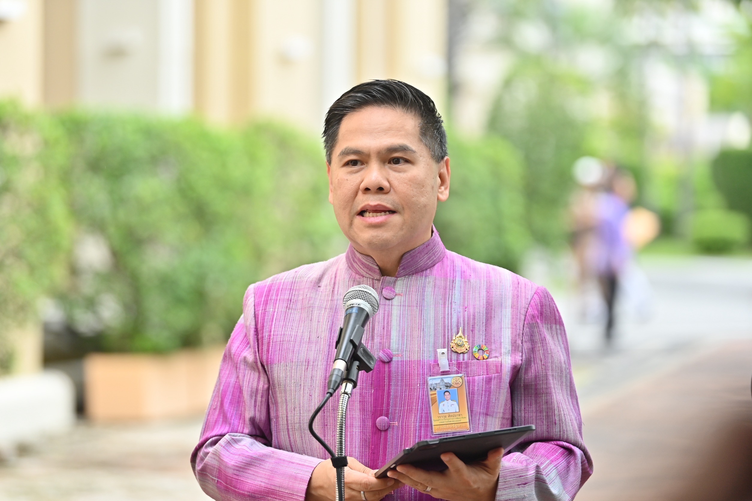 "วราวุธ" ห่วงใย พี่น้องกลุ่มเปราะบาง กำชับ พม.ทุกจังหวัด เข้ม มาตรการป้องกัน โควิด-19  