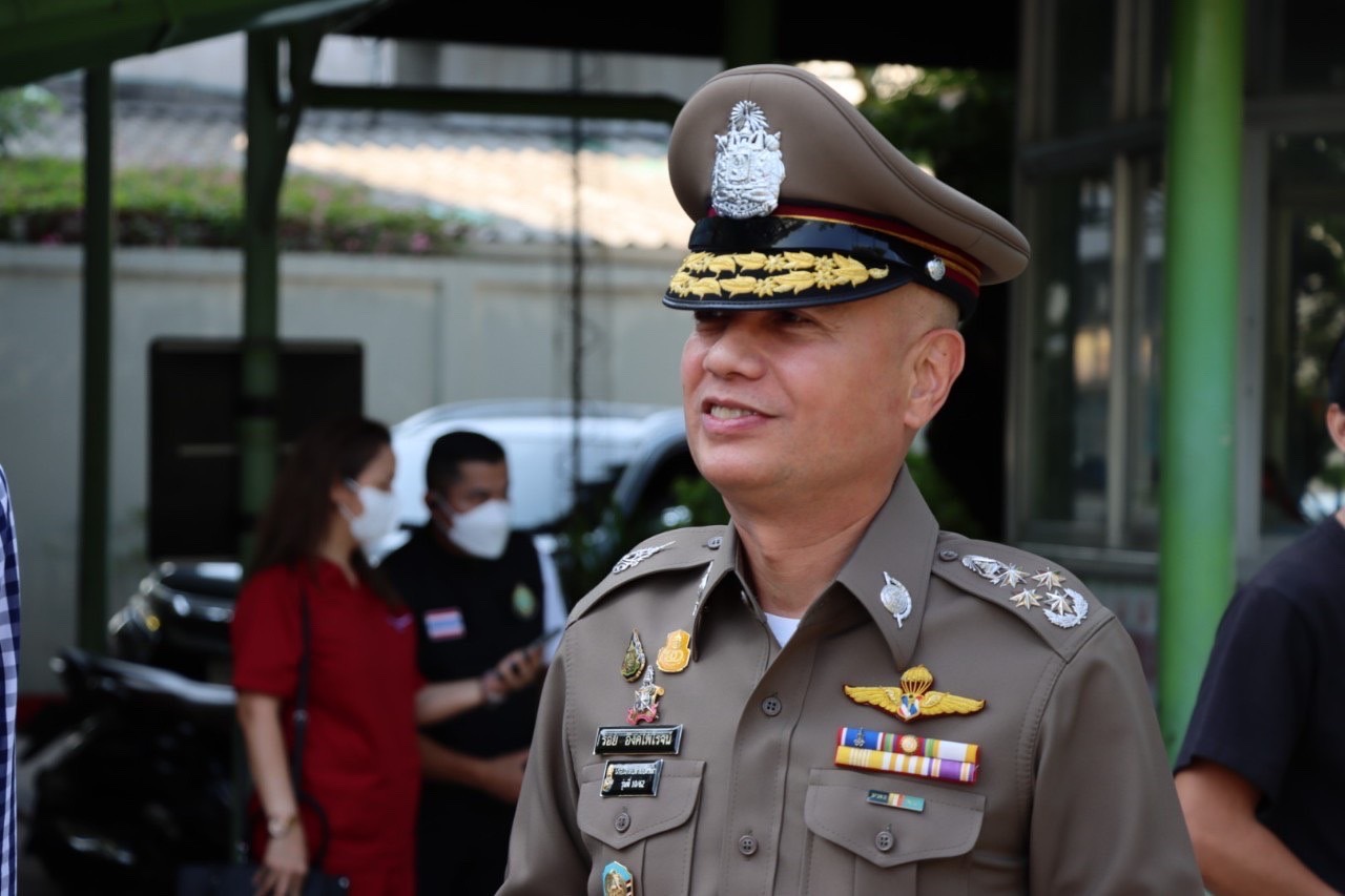 โฆษก ศลต.ตร.ยันครึ่งวันแรกฉีกบัตรถ่ายรูปบัตร  14 ราย ตำรวจเร่งสอบสวนสาเหตุ 