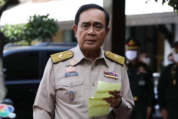 “บิ๊กตู่” ประชุมสภากลาโหม นัดสุดท้าย ก่อนศาลรัฐธรรมนูญวินิจฉัยปม 8 ปี