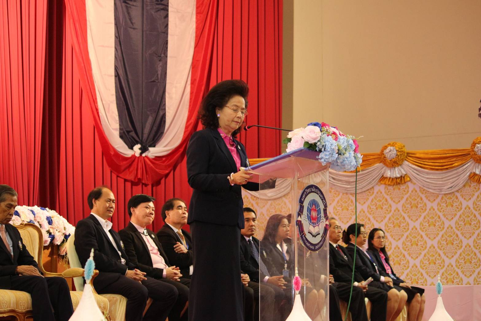 ม.ปทุมธานี จัดพิธีปัจฉิมนิเทศ และ การฝึกซ้อมพิธีประสาทปริญญาบัตร ประจำปีการศึกษา 2561-2562