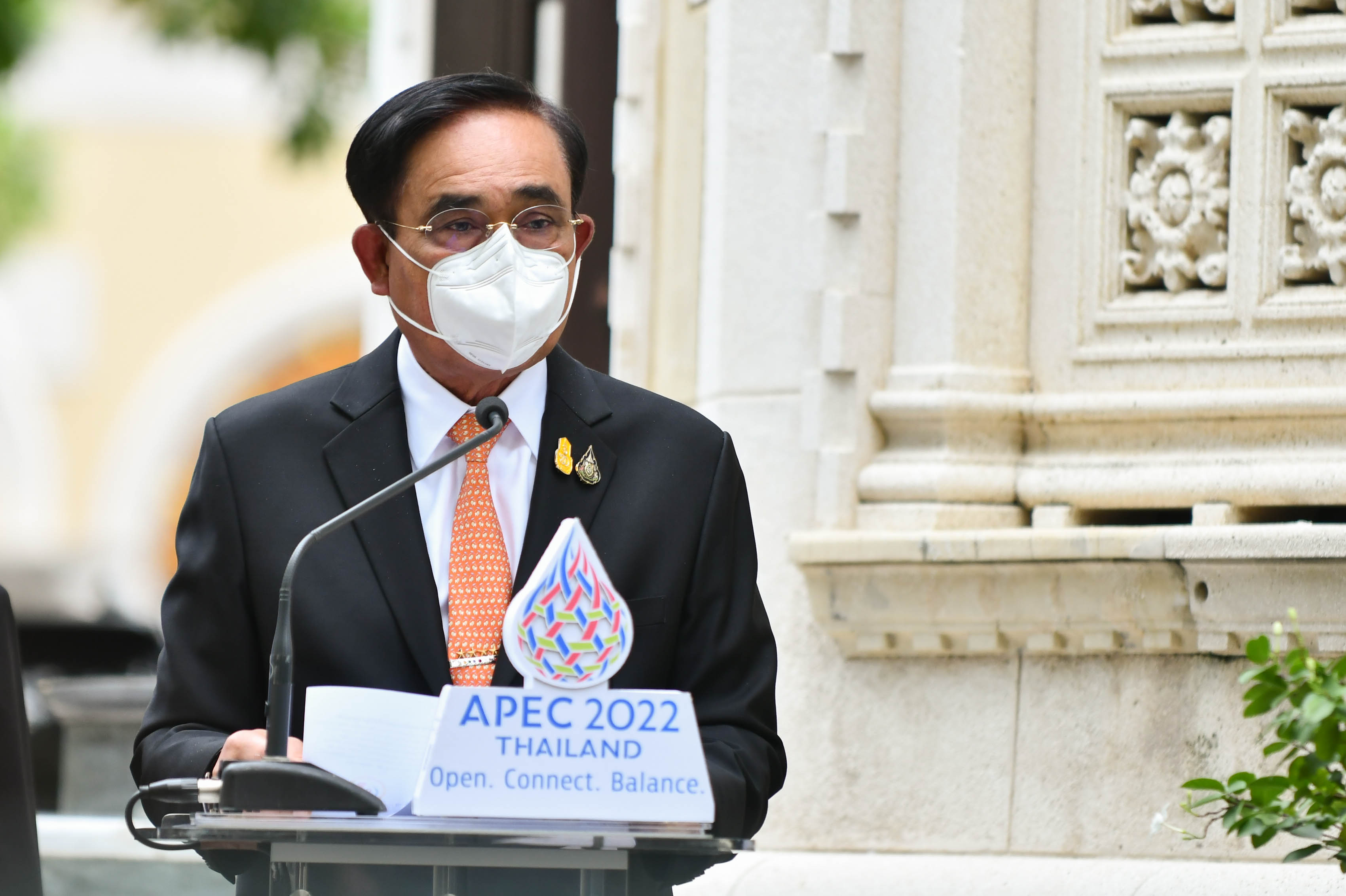 "นายกฯ" สั่งเร่งเยียวยาประชาชน ไม่ต้องรอน้ำลด 