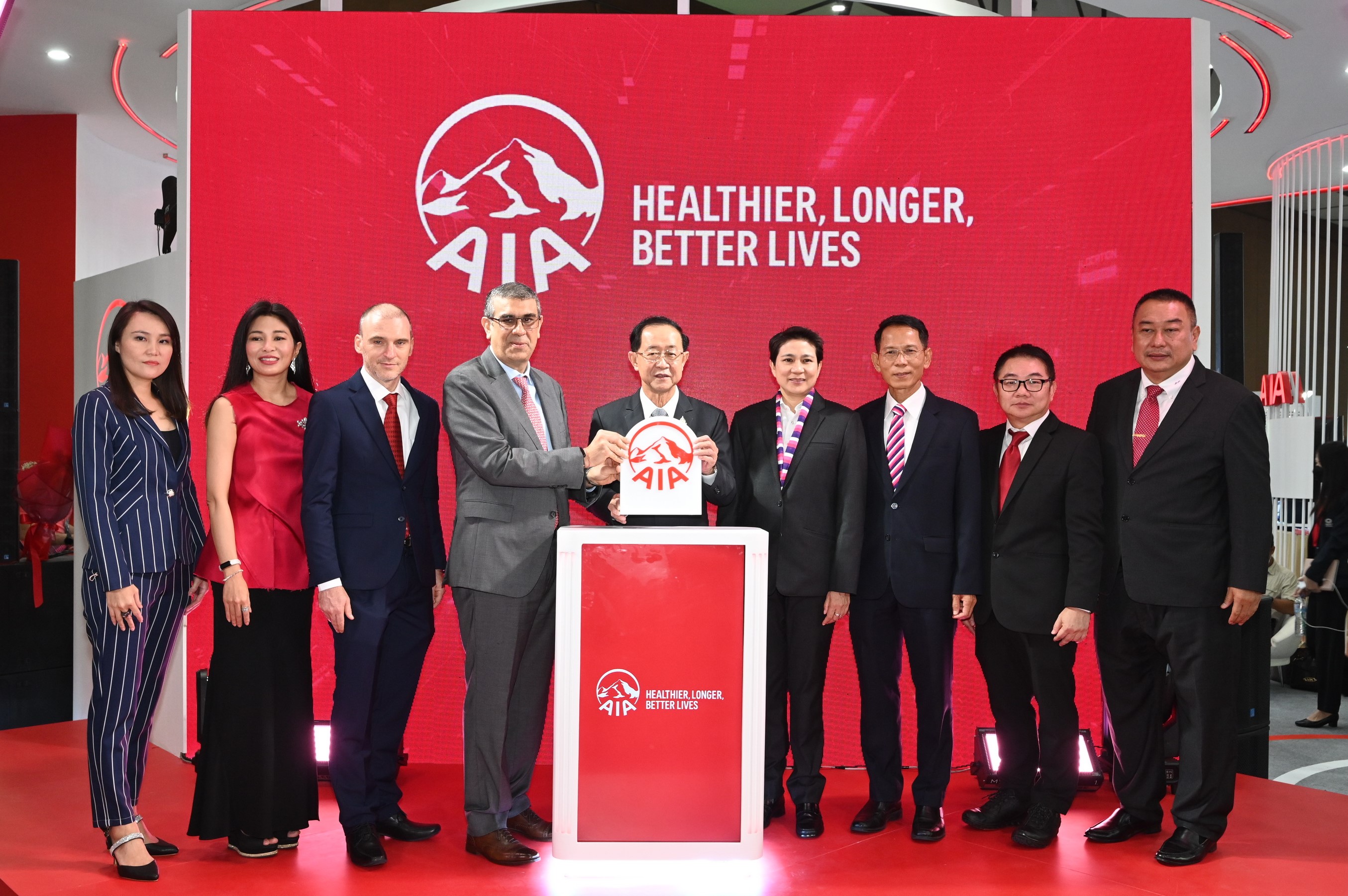 AIA​ ร่วมงานมหกรรมเทคโนโลยีประกันภัยแห่งปี “Thailand InsurTech Fair 2022”  จัดเต็มด้วยนวัตกรรมด้านผลิตภัณฑ์ประกันชีวิต ประกันสุขภาพ และยูนิต ลิงค์