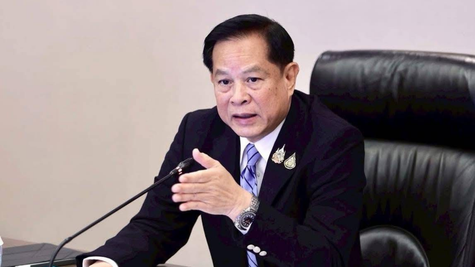 ถอดรื้อแนวคิดฝ่าวิกฤตน้ำมันของ "พีระพันธุ์" ที่ทำรัฐบาล "ฉุน"