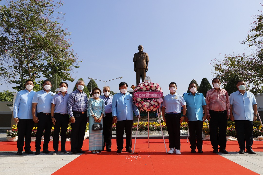 สุพรรณบุรีร่วมรำลึกครบรอบ 6 ปีอนิจกรรม'บรรหาร ศิลปอาชา'
