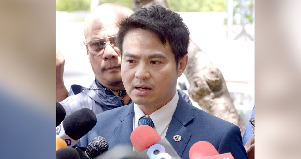 “ภราดร” เผย ภท.จ่อชงร่างแก้ รธน. 20 พ.ค. ตั้งเป้าดันสำเร็จ