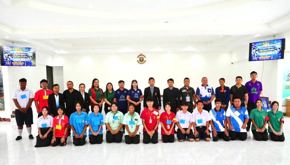 สพม.บุรีรัมย์ติวเข้มแกนนำสภานักเรียน ปั้นผู้นำเยาวชนขับเคลื่อนประชาธิปไตยในโรงเรียน