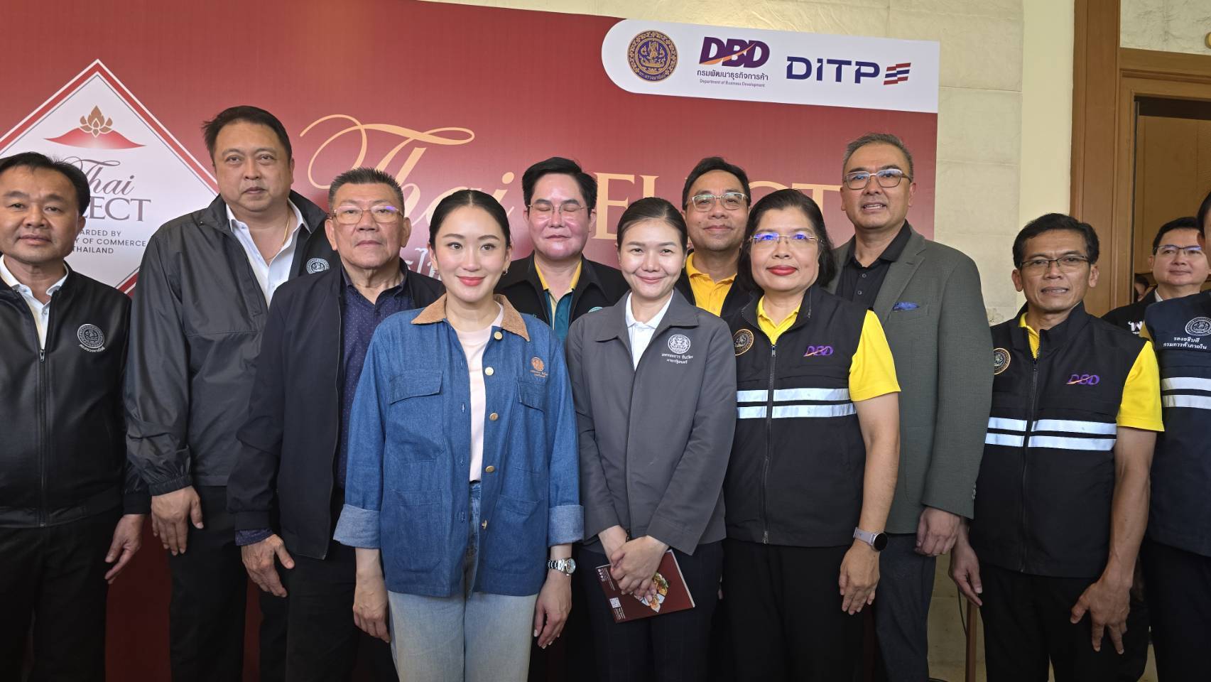นายกฯ ลงพื้นที่จันทบุรี หนุนเกษตรกรผลไม้ ดันอาหาร Thai SELECT สู่เวทีโลก