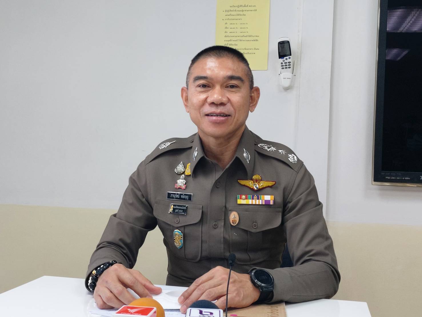 ตร. ผนึก สอศ. ตั้งจุดบริการเช็กรถ-ซ่อมฟรี  77 แห่งทั่วประเทศ ช่วงเทศกาลสงกรานต์