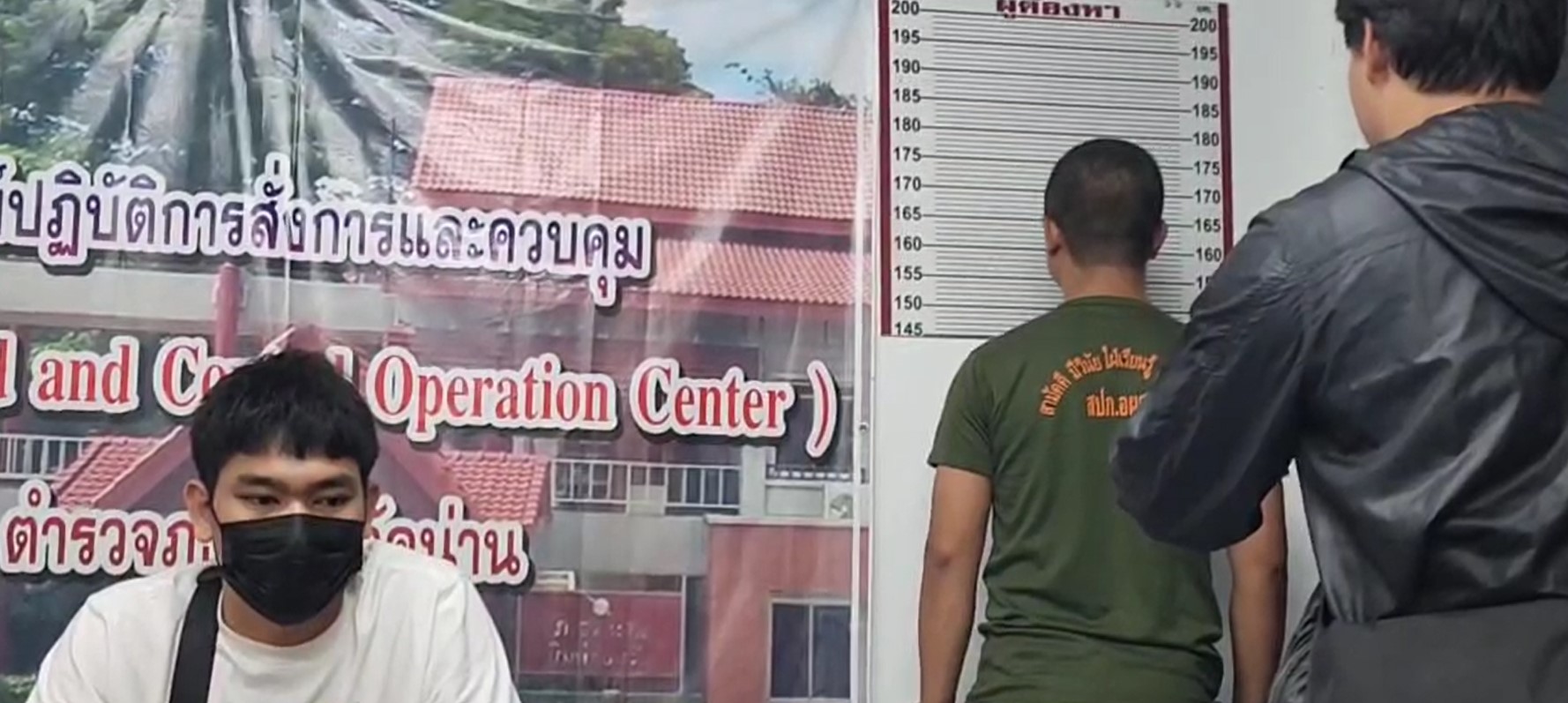 แก๊งเงินกู้โหดควงปืนบุกทวงหนี้ครูในโรงเรียนด้านผู้ปกครองผวาหวั่นลูกไปโรงเรียนไม่ปลอดภัย