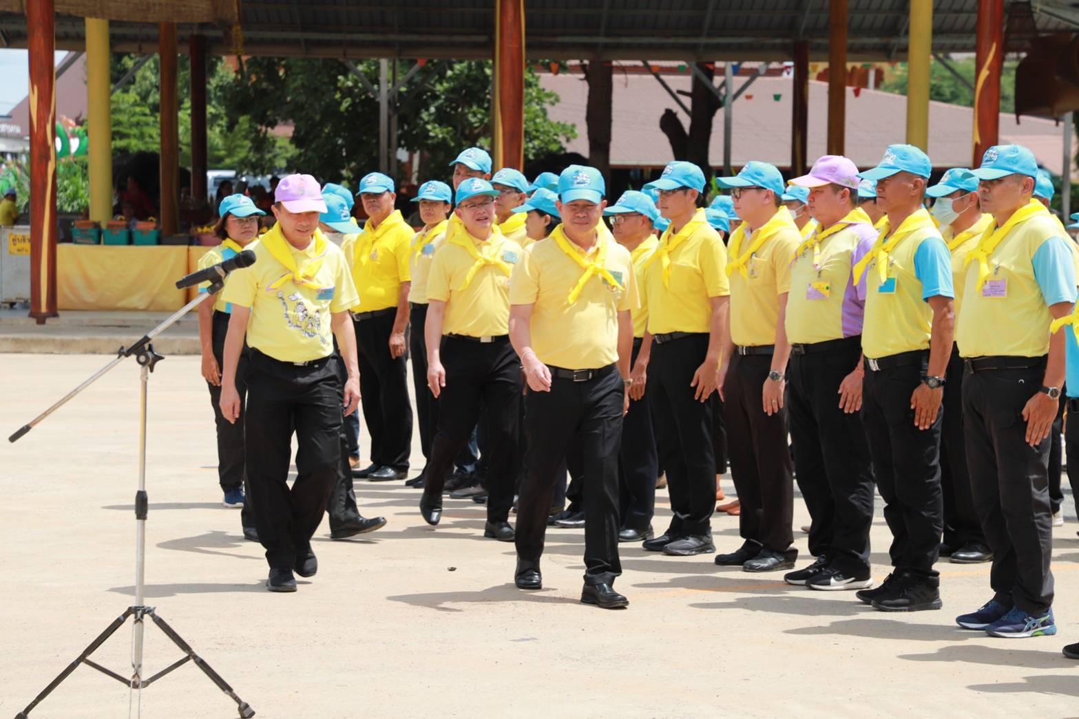 อธิบดีกรมโยธาธิการและผังเมือง ลงพื้นที่จังหวัดมหาสารคาม เปิดโครงการกำจัดวัชพืชลำห้วยคะคาง
