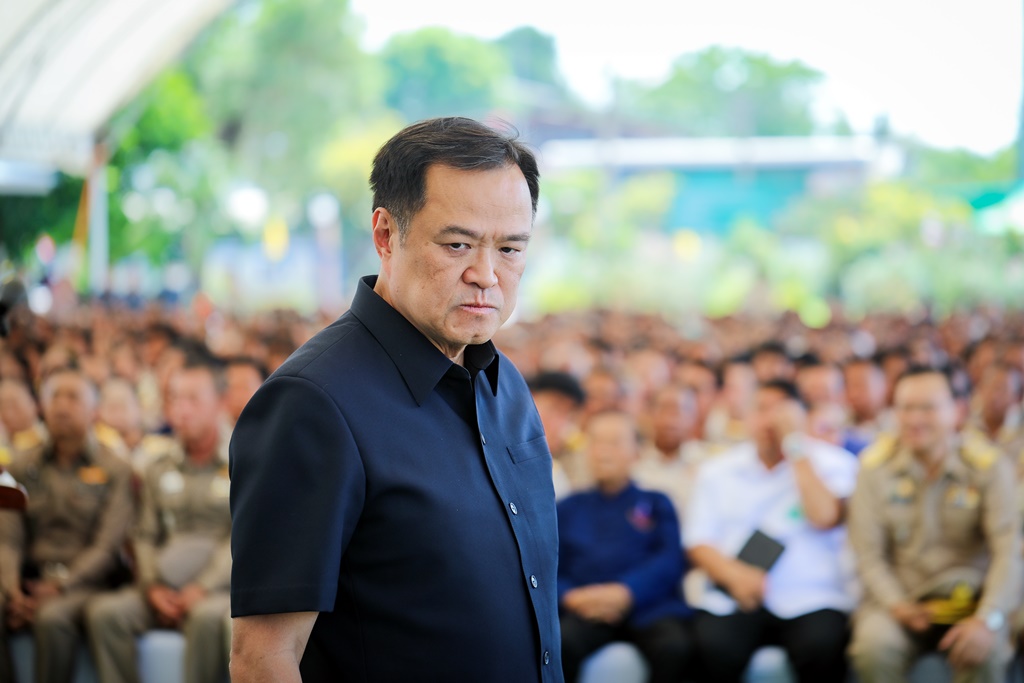 “อนุทิน” สั่งลุยปราบบุหรี่ไฟฟ้า หลังพบผู้ปกครองร้องเรียนไม่หยุด