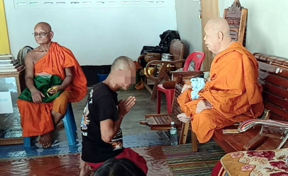 บุกสำนักสงฆ์ชุมพร! พบพระต่างด้าวไร้เอกสาร สึกทันที-ส่งดำเนินคดีลอบเข้าเมือง
