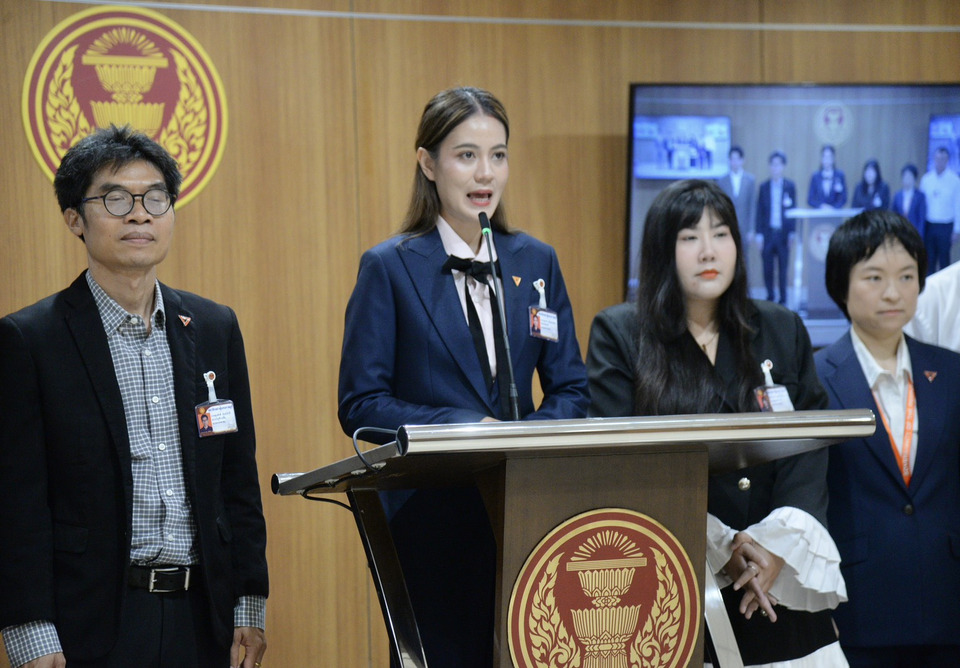 “พรรคประชาชน”จี้รัฐบาลหยุด “ดอง” กฎหมายโลกร้อน ย้ำวิกฤตสภาพอากาศรอไม่ได้  รีบทำก่อนสายเกินแก้ 