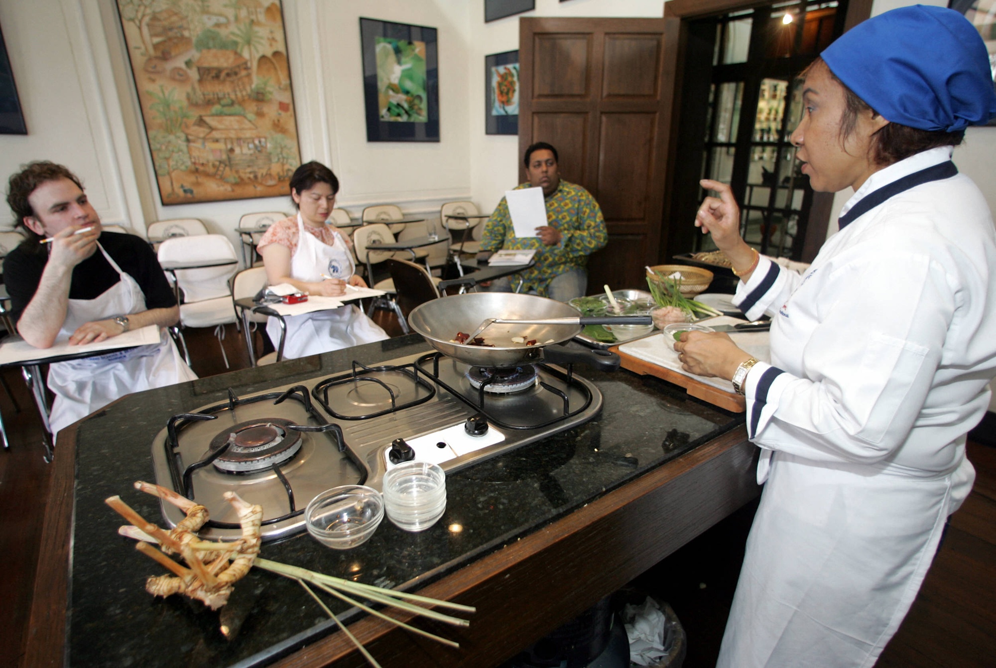 "ร้านอาหารไทย" ในเทลอาวีฟ เตรียมเมนูรับขวัญตัวประกันไทยทั้ง 5 คน