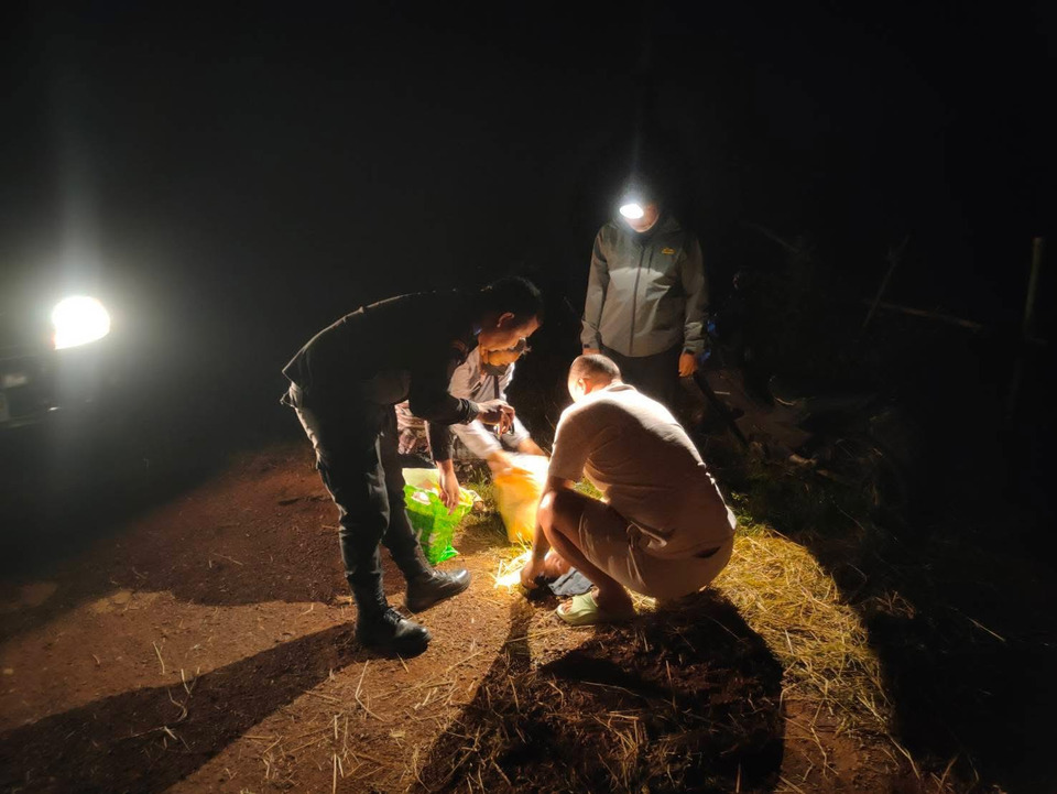 ทหารพรานสกัดจับชายจีน–หญิงไทยลอบข้ามแดน สารภาพทำแก๊งเปิดบัญชีม้า ส่งต่อบอสจีนปอยเปต