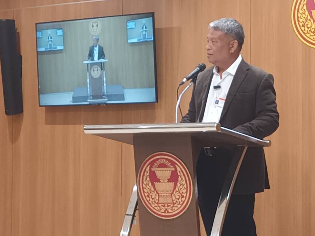 "วัชระ" ขวางตรวจรับงานก่อสร้างรัฐสภา 100 % จันทร์นี้ เหตุหลายจุดทำผิดแบบตามสัญญา ขอ "วันนอร์" ส่งตัวแทนร่วมสังเกตการณ์ประชุมนัดสำคัญ	