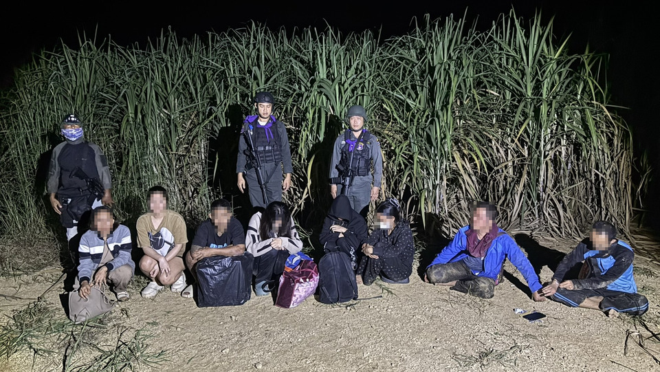 ตชด.12 รวบ 2 กัมพูชาพา 7 คนไทยลอบข้ามแดนสระแก้ว 