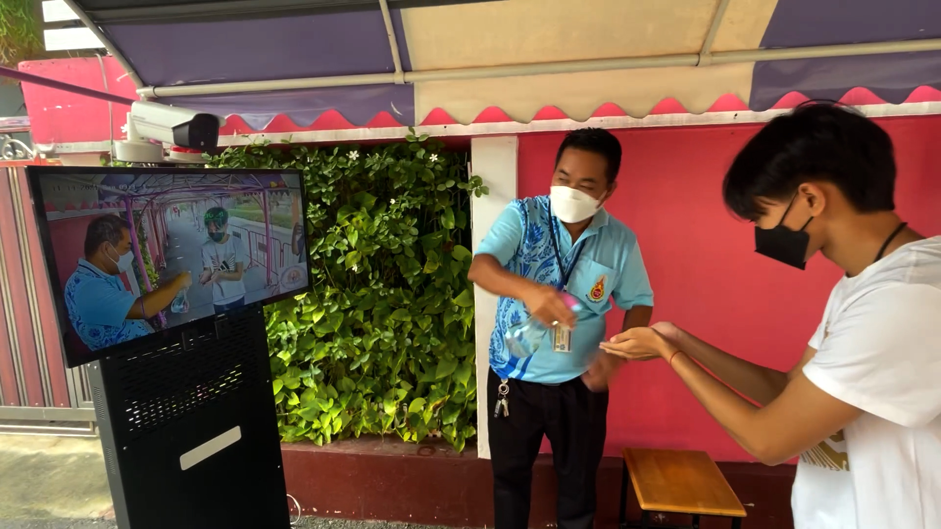 โรงเรียนกรุงเก่าตรวจเชิงรุกนักเรียนก่อนเปิดเรียน ON-SITE ภาคเรียนที่ 2