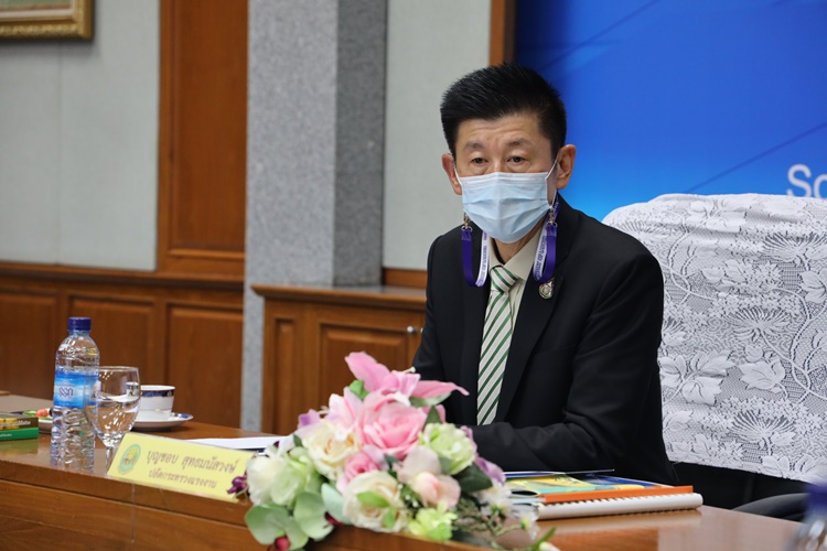 ปลัดกระทรวงแรงงาน ตรวจเยี่ยม สำนักงานประกันสังคม มอบนโยบายและแนวทางการดำเนินงาน