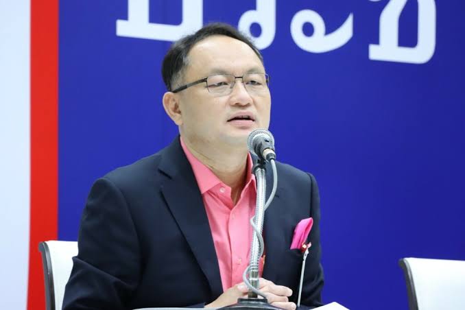 "ยุทธพงศ์" ดักทาง รบ.-ส.ว. คว่ำ กม.ประชามติ บอกเสนอมาเอง ถ้าล้ม ต้องลาออก-ยุบสภา