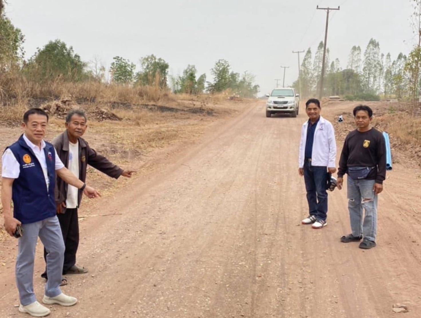 ชัยภูมิ ชาวบ้านเฮ สส.- ทต.หนุนงบอนุมัติสร้างขยายถนนคอนกรีตเชื่อม2หมู่บ้าน ที่รอคอยมากว่า 100 ปี