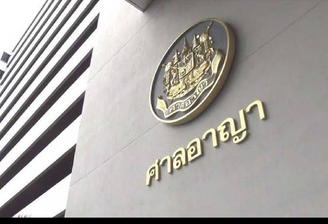 ศาลไม่ให้ประกัน 2 โจ๋ปาระเบิดเพลิงสน.พญาไท-เผาตู้ไฟจราจร