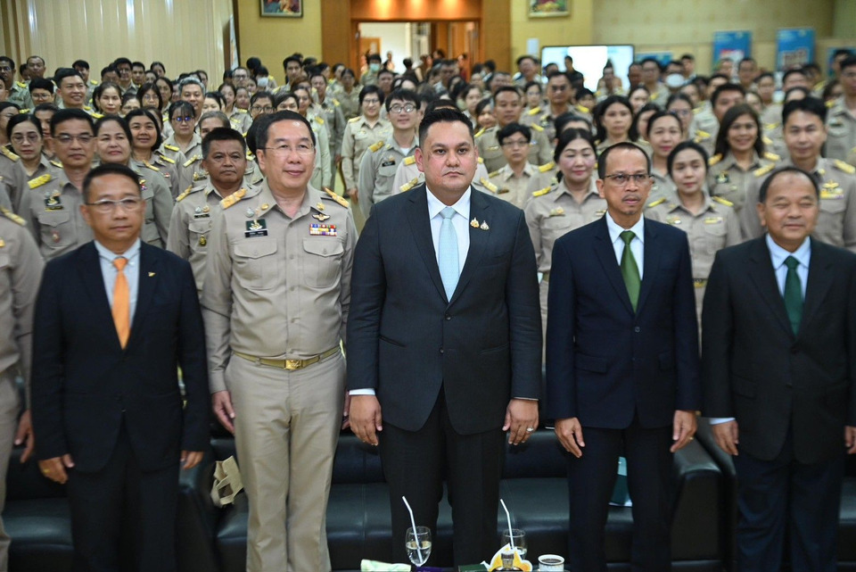 “รมช.อามินทร์” ย้ำปี 69 จุดเปลี่ยนงานส่งเสริมเกษตรไทย ขับเคลื่อนด้วยเทคโนโลยีดิจิทัล 