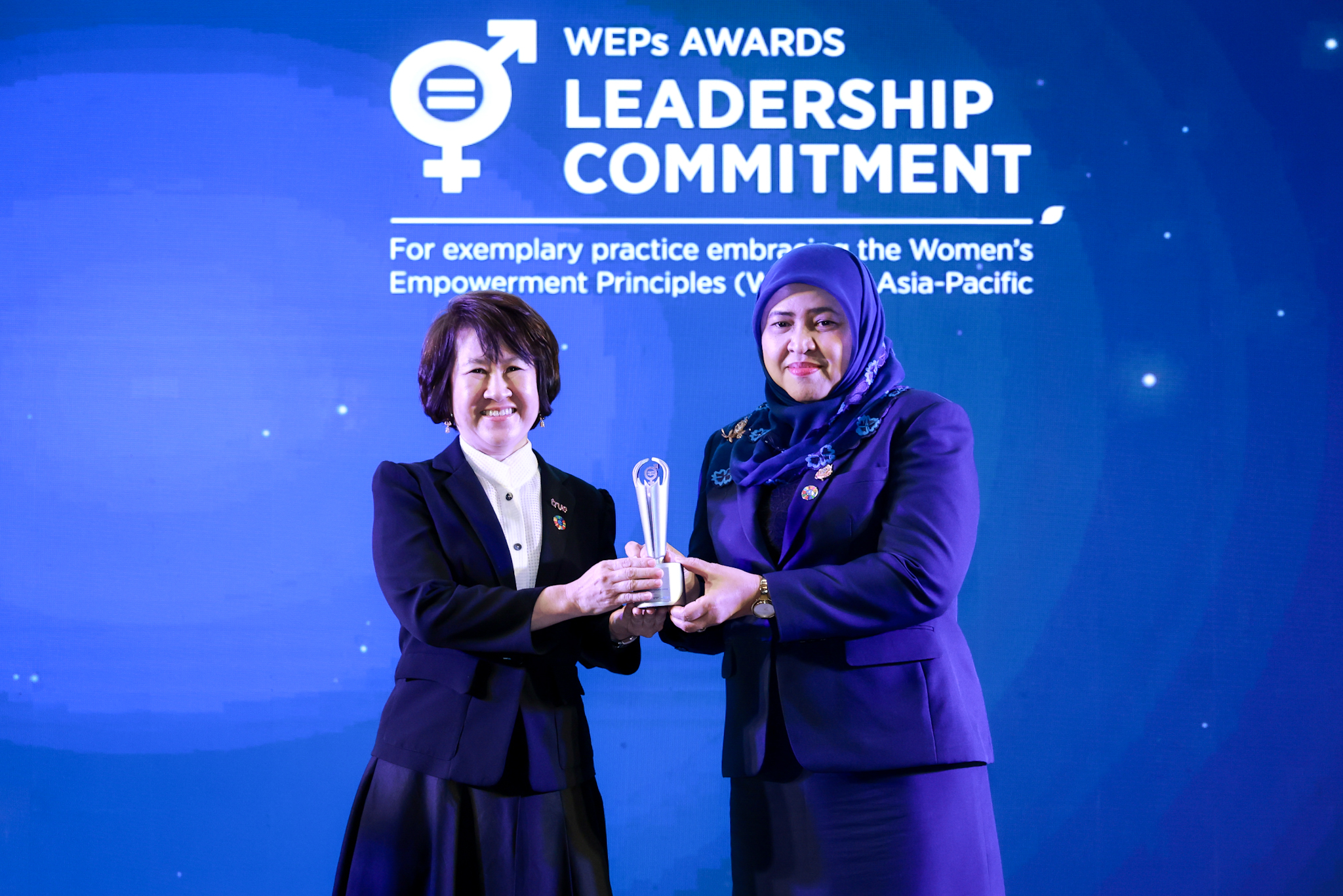 ทรู คอร์ปอเรชั่น คว้า 2 รางวัล “UN Women 2024 Thailand WEPs Awards” ทั้งต้นแบบผู้นำหญิง และสถานที่ทำงาน สนับสนุนความเท่าเทียมทางเพศ
