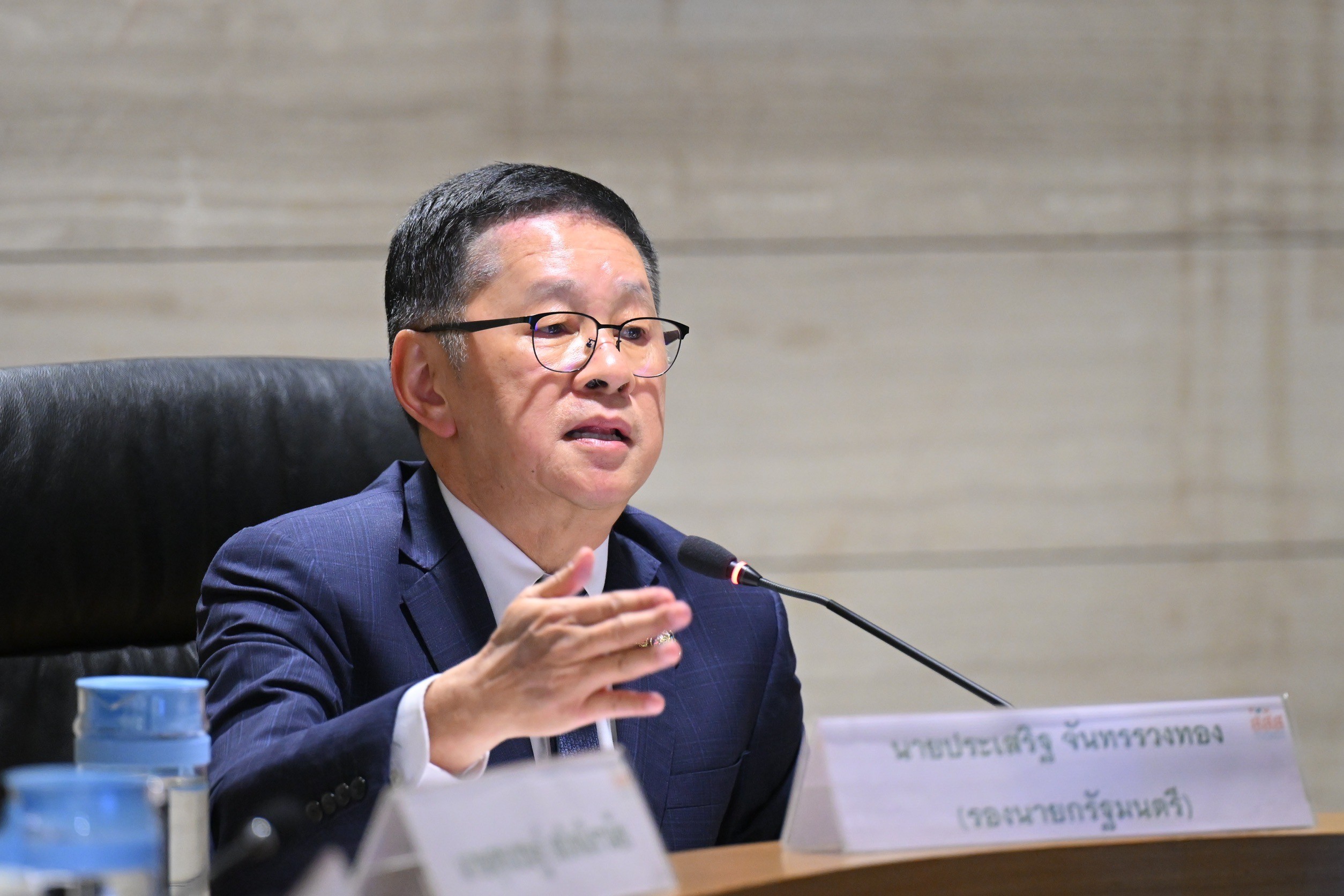 “รองนายกฯ ประเสริฐ” ประชุมบอร์ด สสส. นัดแรก เห็นชอบแผนปี 68 มอบนโยบายเคลื่อนสุขภาพ 4 ด้าน