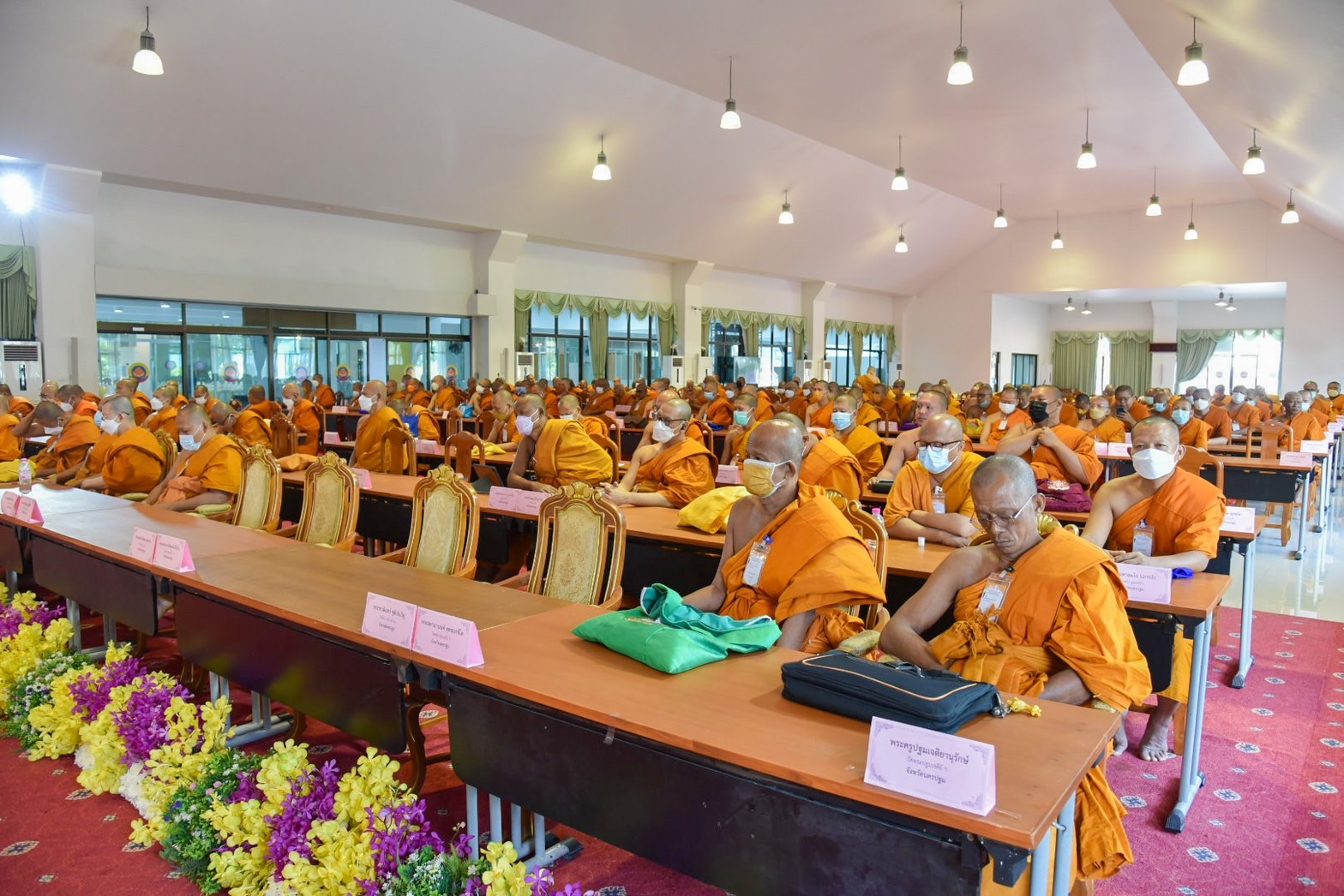 มจร. วัดไร่ขิง ติวเข้มพระสอนศีลธรรมในโรงเรียนเชิงรุก