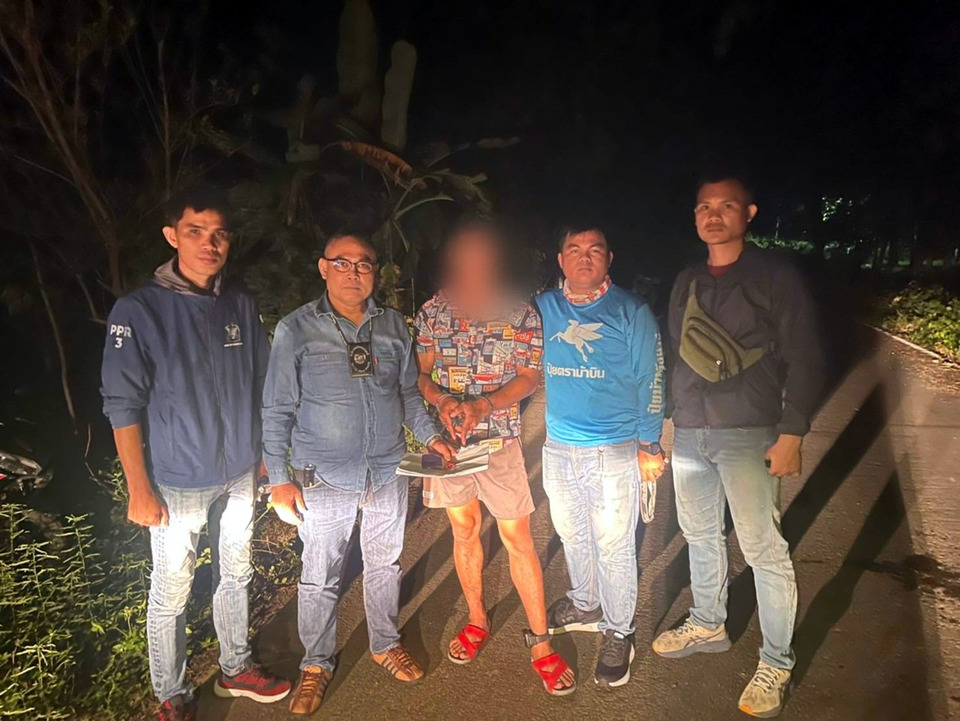 รวบหนุ่มวัย 27 ซุกยาบ้า 66 เม็ดเตรียมส่งลูกค้า พบกำไล EM ยังคาข้อเท้า