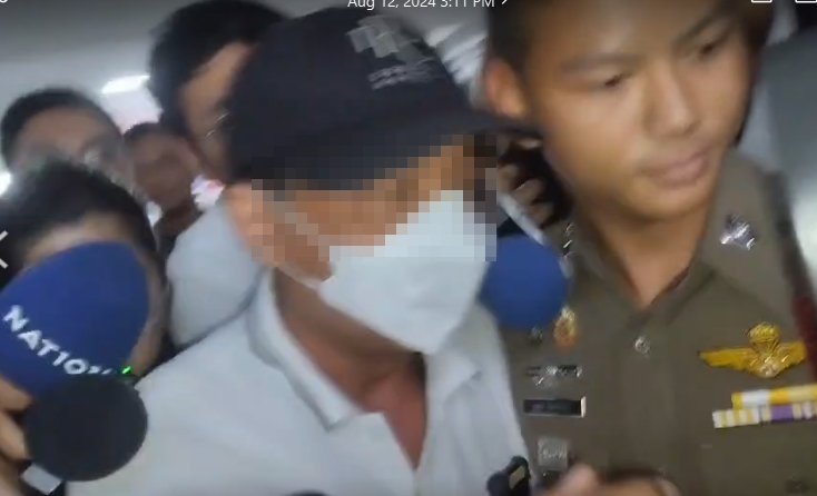 แท็กซี่โหด! ฉุนทอมผู้โดยสารเมา อ้วกใส่ถุง ก่อนใช้มีดฟันหัวสาหัส 