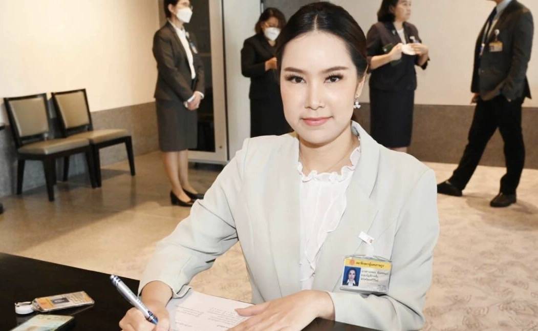 “ภคอร” ยื่นลาออก "หัวหน้า-สมาชิกพรรคไทยศรีวิไลย์" พร้อมขอบคุณให้โอกาสทำงานการเมือง