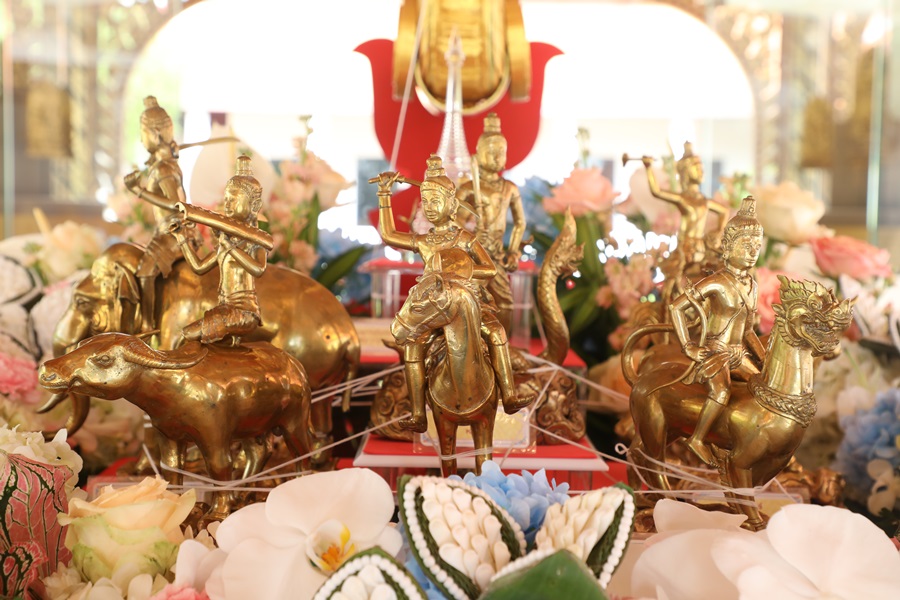 ชวนปชช.สรงน้ำพระธาตุเทวดานพเคราะห์ขอพรสงกรานต์