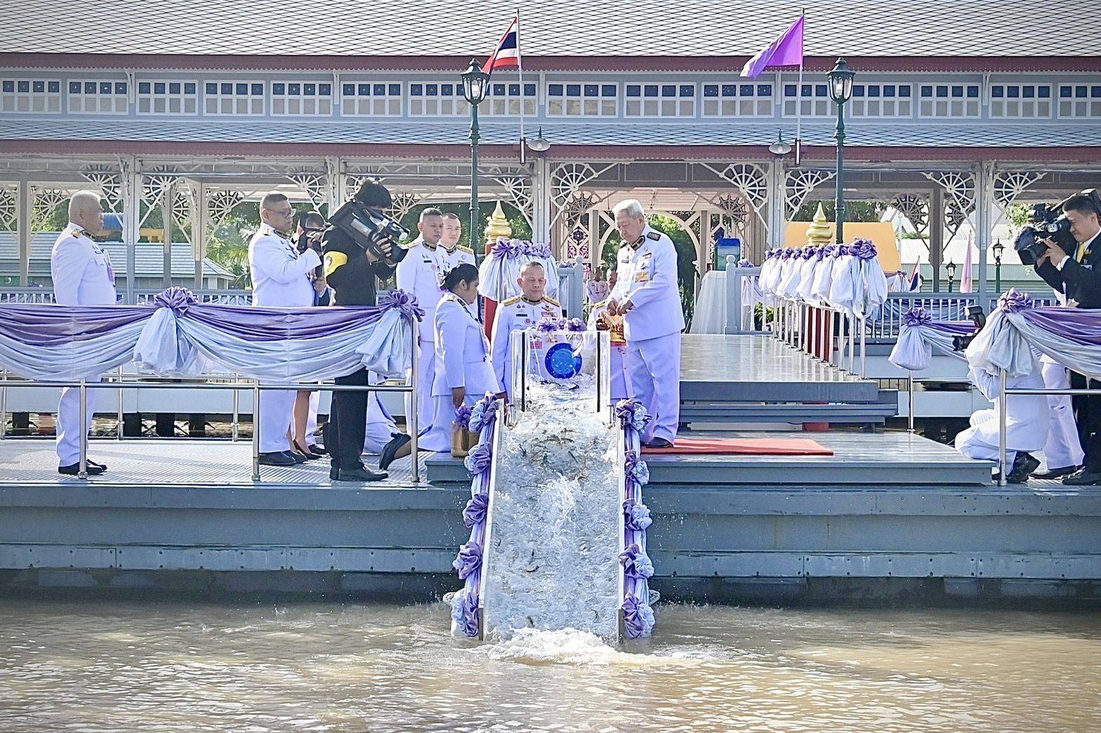 กรมประมงปล่อยพันธุ์สัตว์น้ำ 16.4 ล้านตัว ถวายพระราชกุศลสมเด็จพระราชินี 3 มิ.ย. 68