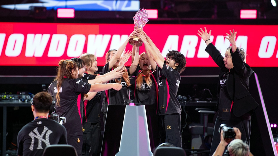 eArena สร้างประวัติศาสตร์คว้าแชมป์ "Queens Showdown"-Bacon Time ซิวรองแชมป์ APL 2026