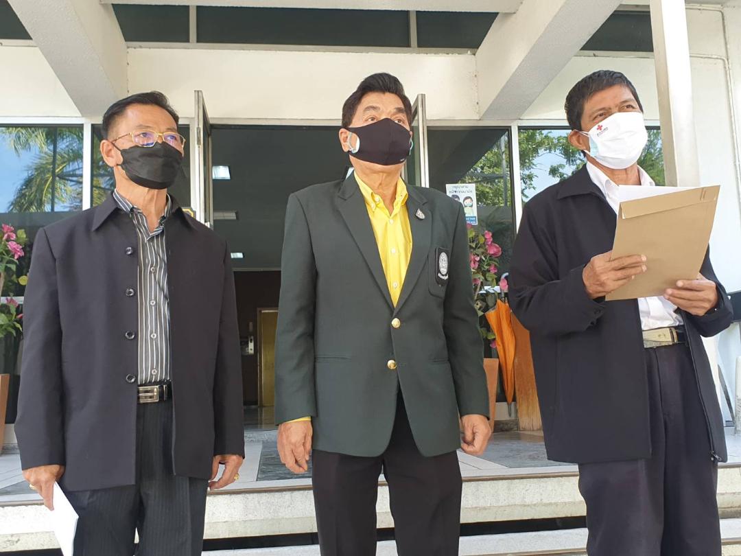 "ตัวแทนชาวแฟลตดินแดง" ร้อง "นายกฯ" ยื่น 10ข้อเรียกร้อง ลดความเดือดร้อนเหตุคฝ.ปะทะ "ผู้ชุมนุม" 