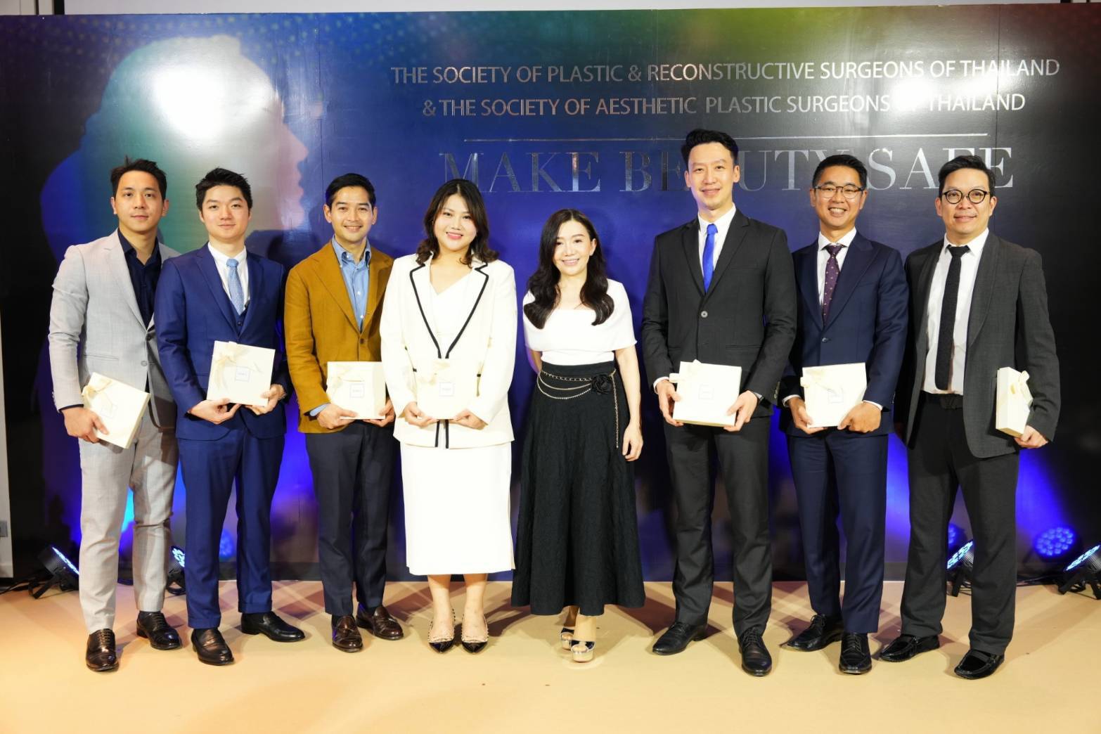 สมาคมศัลยแพทย์ฯ แนะพิจารณา 4 ปัจจัย เพื่อการศัลยกรรมที่ปลอดภัย ลดความเสี่ยงทำศัลยกรรม ได้ผลลัพธ์พอใจ 