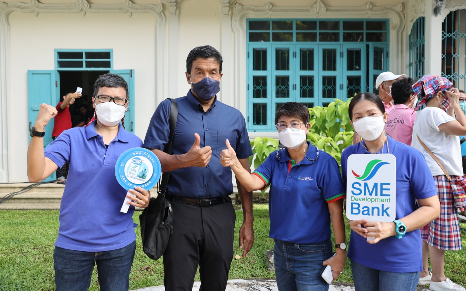 ธพว.ควงแขนชมรมซีเนียร์คลับ กรุงเทพมหานคร จัดโครงการ "Senior's Club Day" เติมสุข มอบสุขภาพดีให้วัยเก๋า