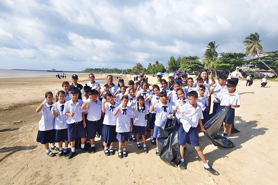 ซีพีเอฟผนึกภาครัฐ-ชุมชน ฟื้นฟูชายหาดเพชรบุรี-ชุมพร คืนความสมบูรณ์สู่ทะเลไทย
