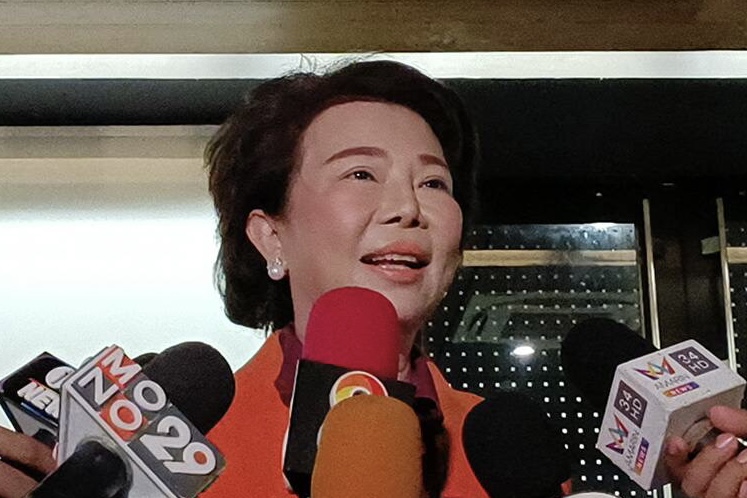“อมรัตน์” ขอตำรวจคุมผู้ชุมนุม “แยกปลาออกจากน้ำ” เรียกร้อง “ส.ว.” พาประเทศออกจากปลักความมืดมิด