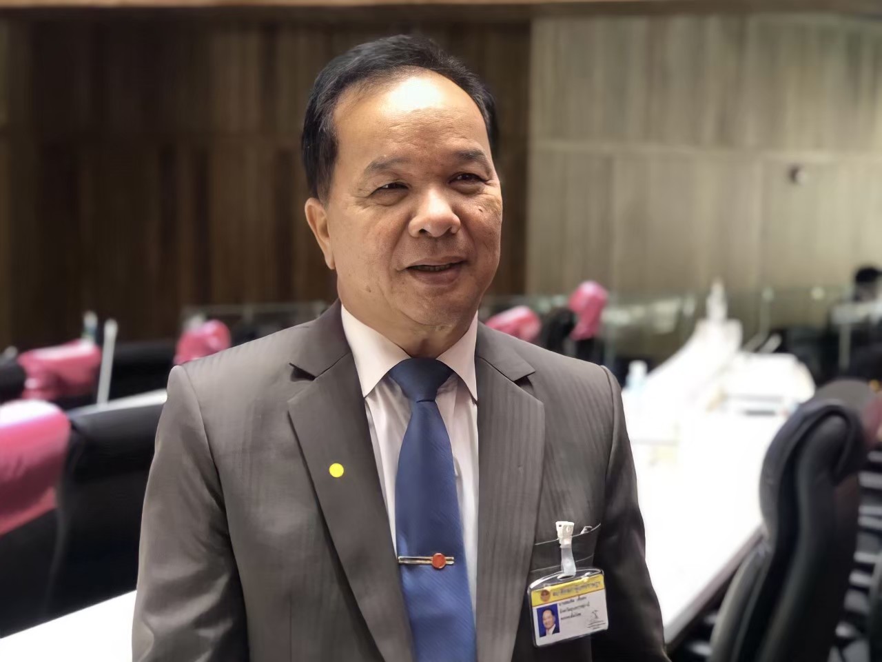 “สมคิด”แนะกลุ่มต้านฟังเหตุผลอย่าแค้นจนประเทศพัง ยันโครงการอี-คอมเพล็กซ์สร้างจุดขายทองท่องเที่ยวไทย