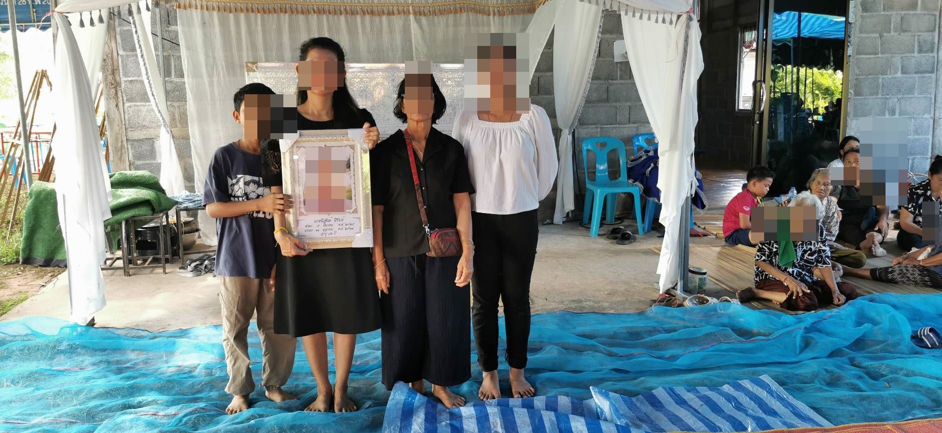 ครอบครัวจัดเตรียมสถานที่รอรับศพหนุ่มบุรีรัมย์แรงงานไทยโดนระเบิดเสียชีวิตที่อิสราเอล 