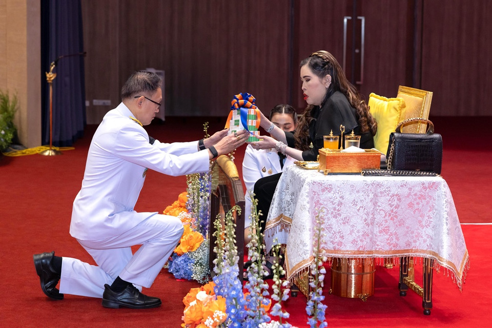 สมเด็จเจ้าฟ้าฯ กรมพระศรีสวางควัฒน วรขัตติยราชนารี พระราชทานยารักษาโรคมะเร็ง  เฉลิมพระเกียรติ 69 พรรษา เนื่องในโอกาสวันคล้ายวันประสูติ 