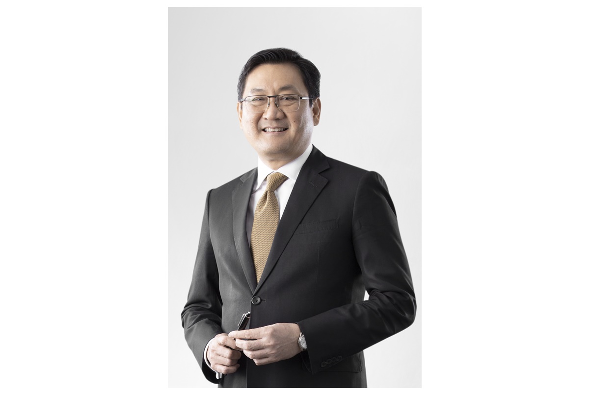 ตลท.มุ่งยกระดับงานวิจัย เชื่อมโยงสู่การพัฒนาอย่างยั่งยืน สนับสนุนทุนวิจัยทั้งระดับอาจารย์และระดับนิสิตนักศึกษา