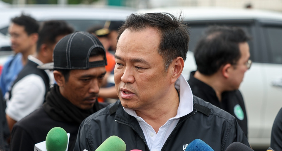 "นายกฯ" เร่งคืนร่าง-เยียวยาผู้เสียชีวิตน้ำท่วมหาดใหญ่ เผยปรับความเข้าใจ "นายกแป้น" แล้ว ลั่นขอรับผิดชอบเอง 