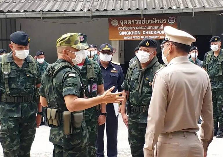 ผบ.ทบ.ตรวจเยี่ยมหน่วยป้องกันชายแดนประจวบฯ ย้ำกำลังพลเฝ้าระวังต่างด้าวลักลอบเข้าประเทศ