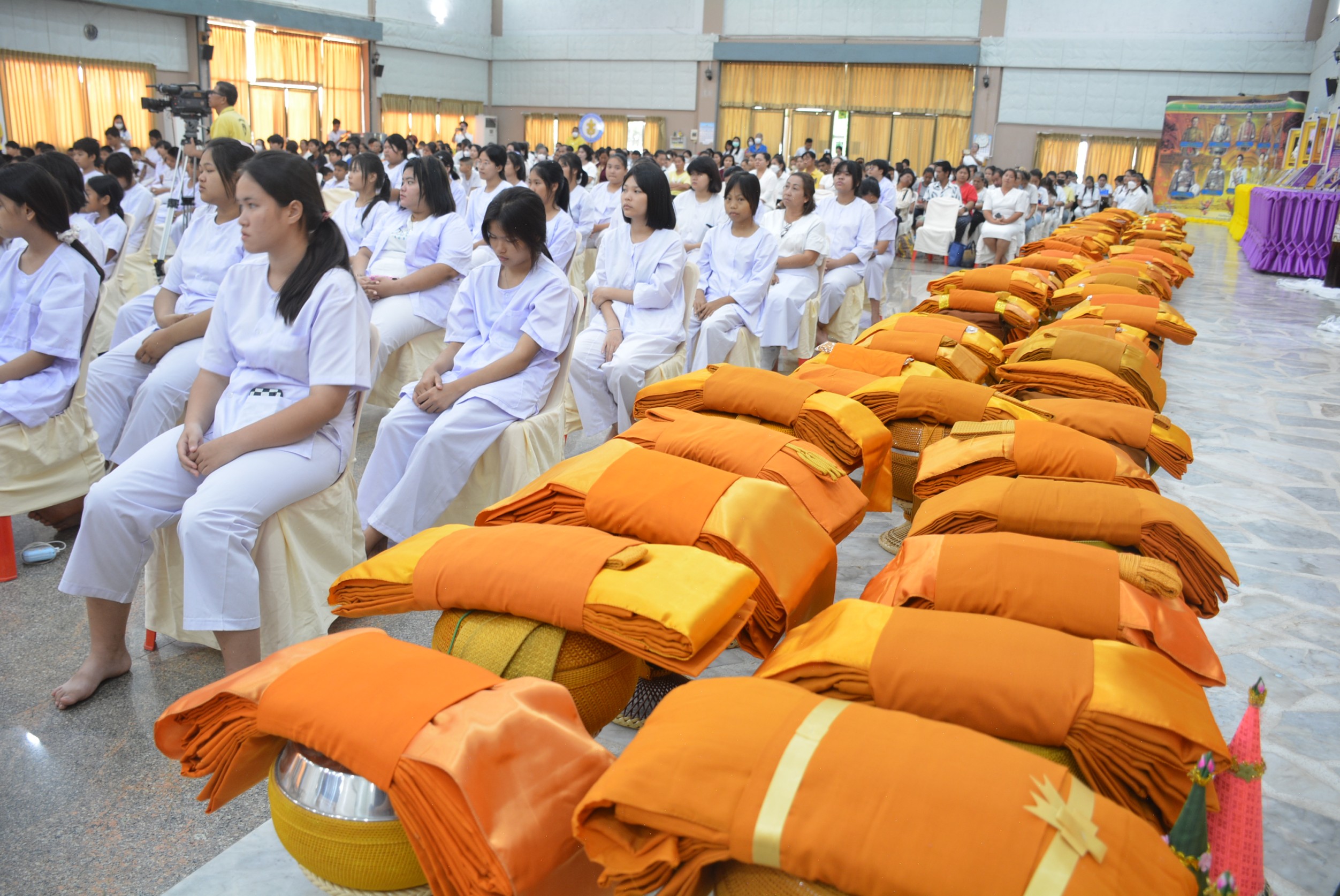น้อมสำนึกในพระมหากรุณาธิคุณ เหล่า ลูกเสือ เนตรนารี ร่วมพิธี บรรพชา อุปสมบท และบวชเนกขัมมะศีลจาริณี ภาคฤดูร้อน