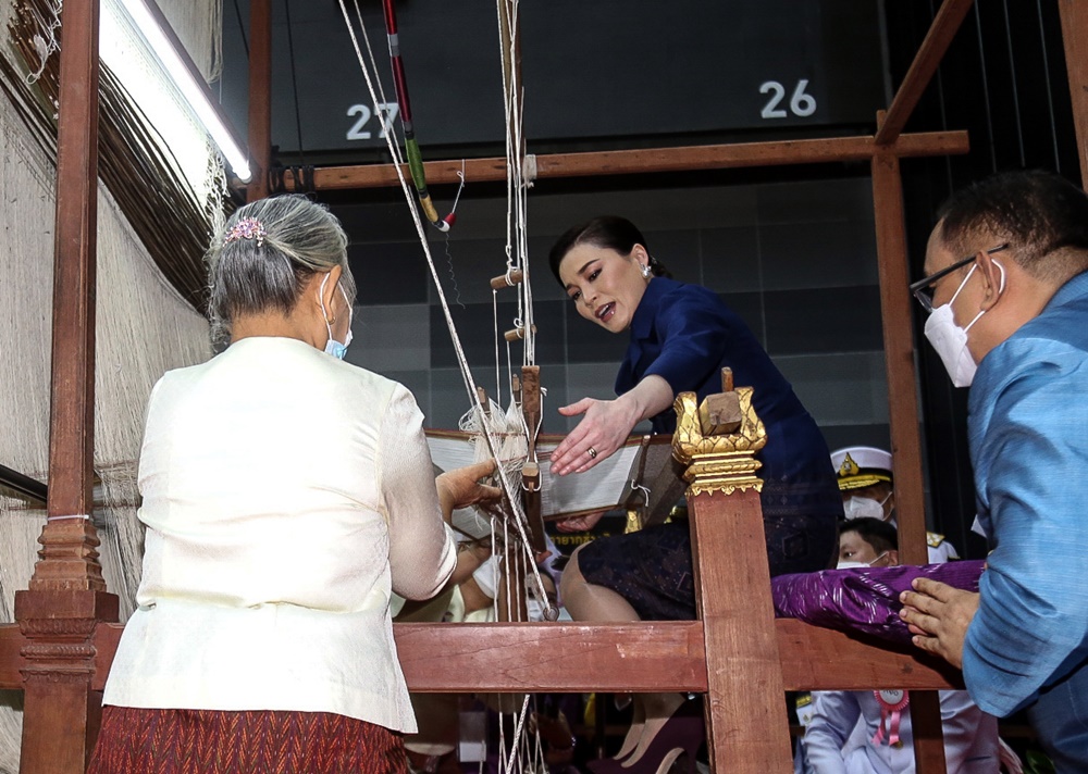 "พระราชินี" เสด็จฯไปทรงเปิดงาน "อัตลักษณ์แห่งสยาม" ครั้งที่ 14